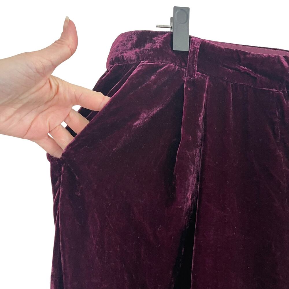 NWOT Parker NYC women's burgundy velvet jogger style dress pants - 16